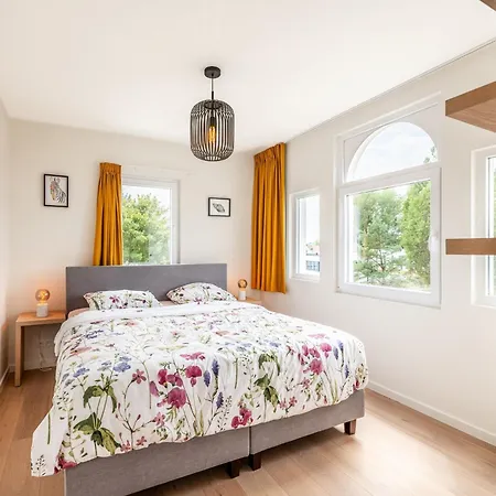 Villa In Near The Sea, Cleaning Included